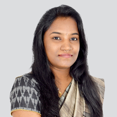 Dr. Lavanya R